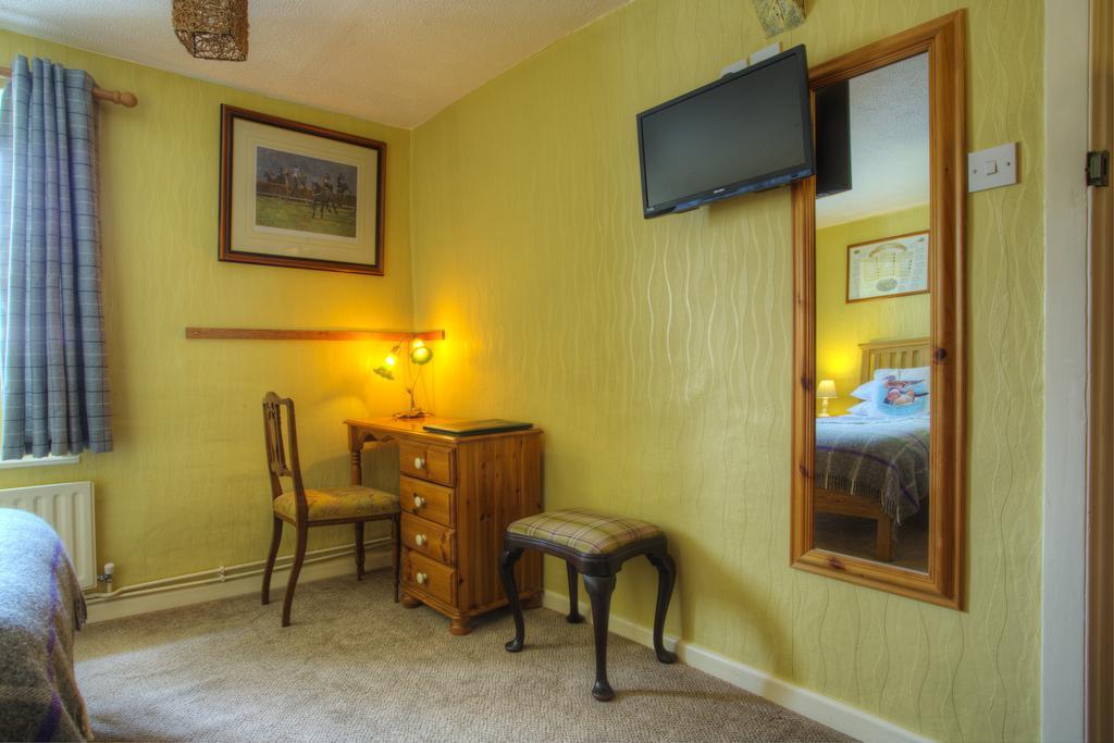 Tinhay Mill Hotel Lifton Bagian luar foto